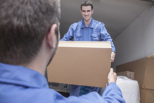 Commercial move planning and transport for local companies