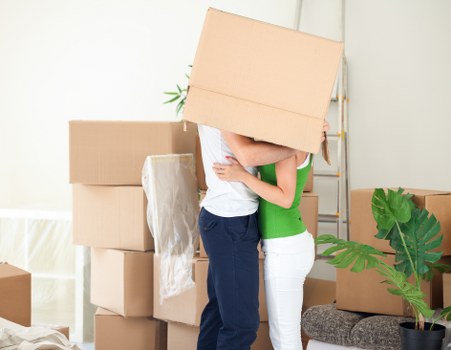 Storage unit for moving home and renovation items in Chessington