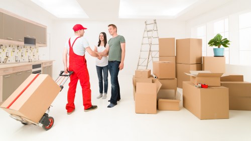 Chessington moving truck service for homes, flats, and businesses